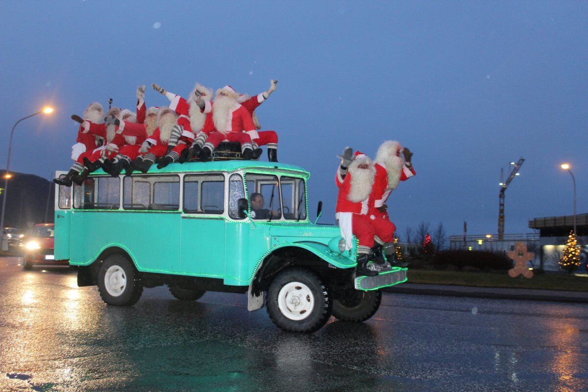 Jolasveinar-a-weapon