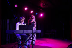 Rannveig-og-Orn-ad-flytja-sigurlagid